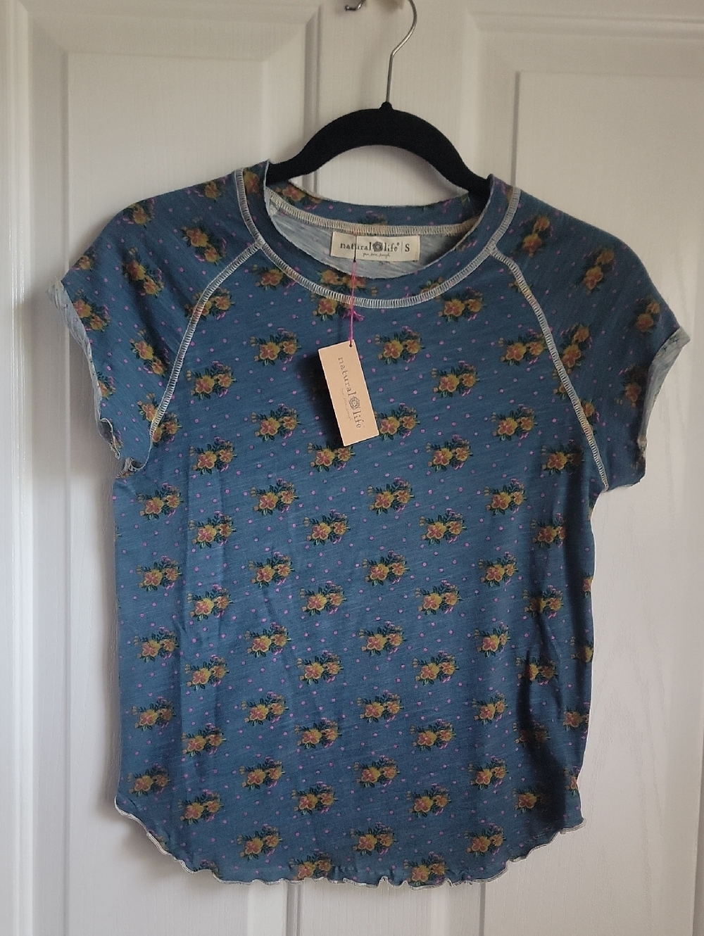 NATURAL LIFE Blue Floral Short Sleeve Tee with Raglan Stitching Nwt New Small S